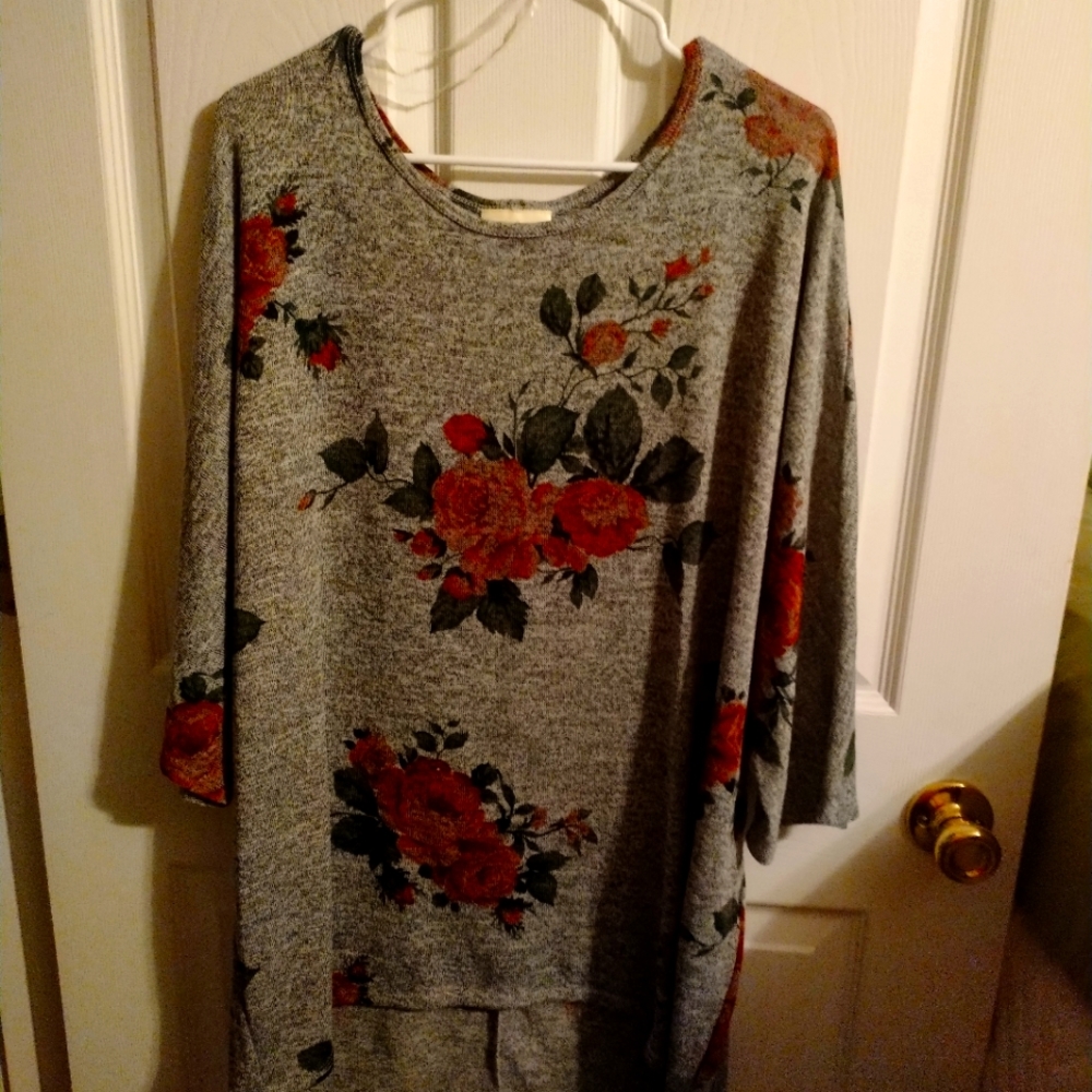 Long sleeve shirt